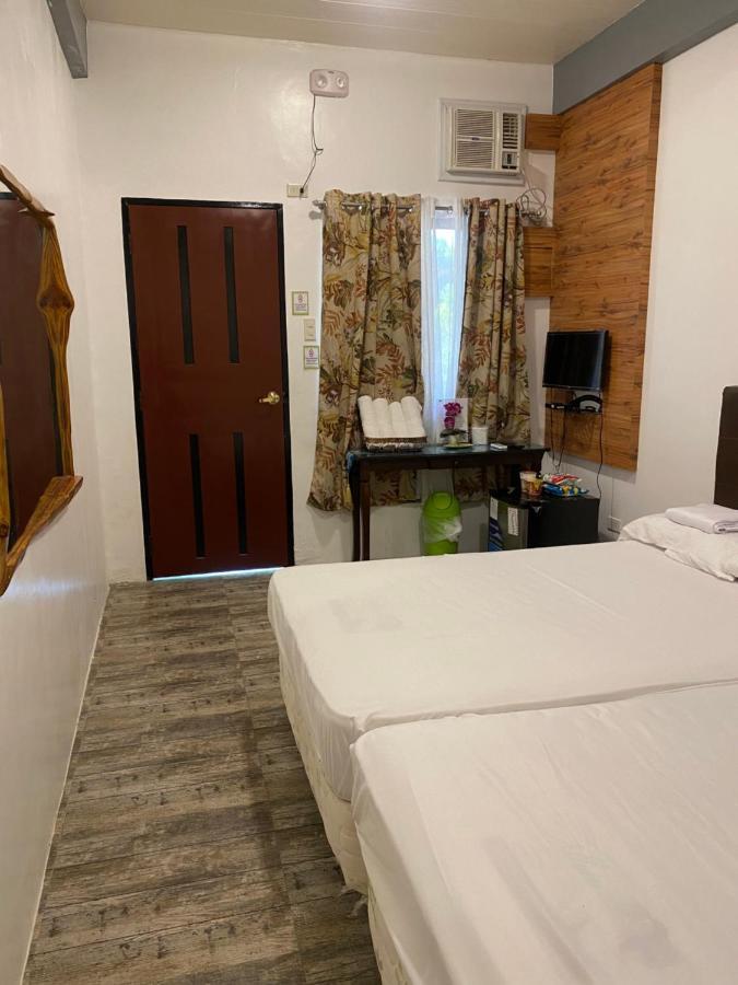 Floating Sanctuary Resort Powered By Cocotel Bulacan Oda fotoğraf