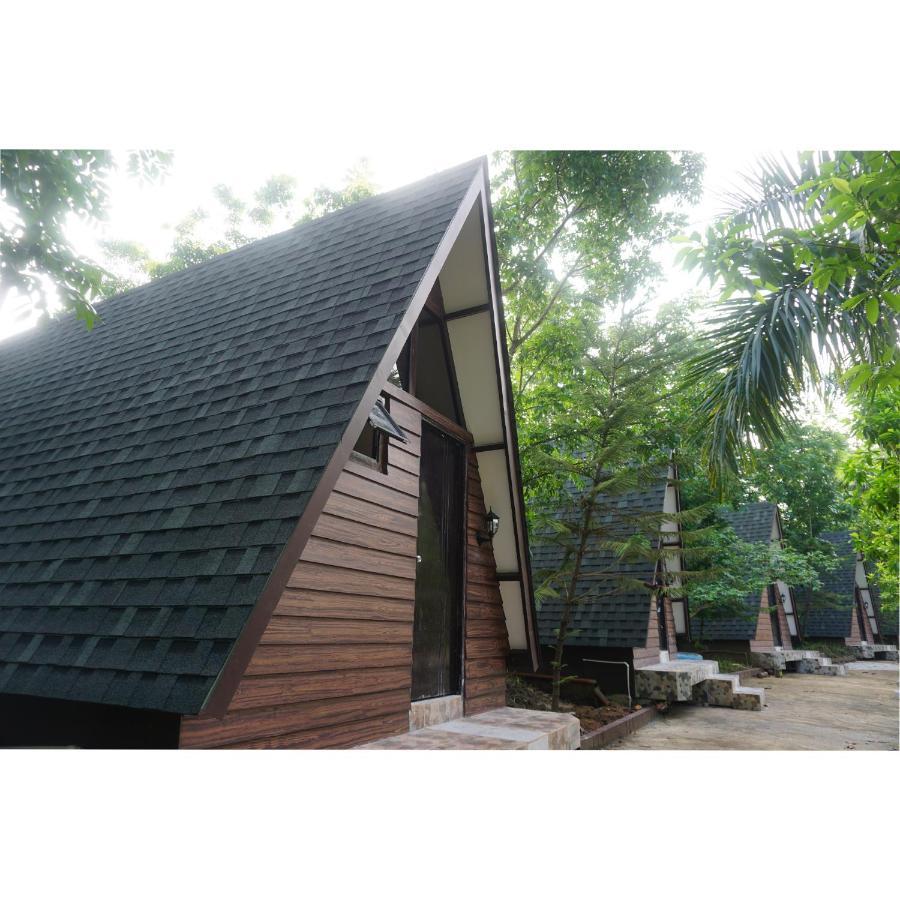 Floating Sanctuary Resort Powered By Cocotel Bulacan Dış mekan fotoğraf